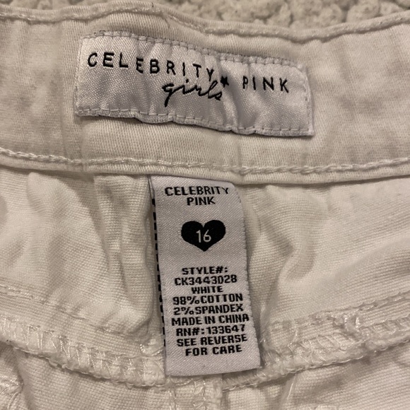 White jean shorts NWOT - Picture 4 of 6